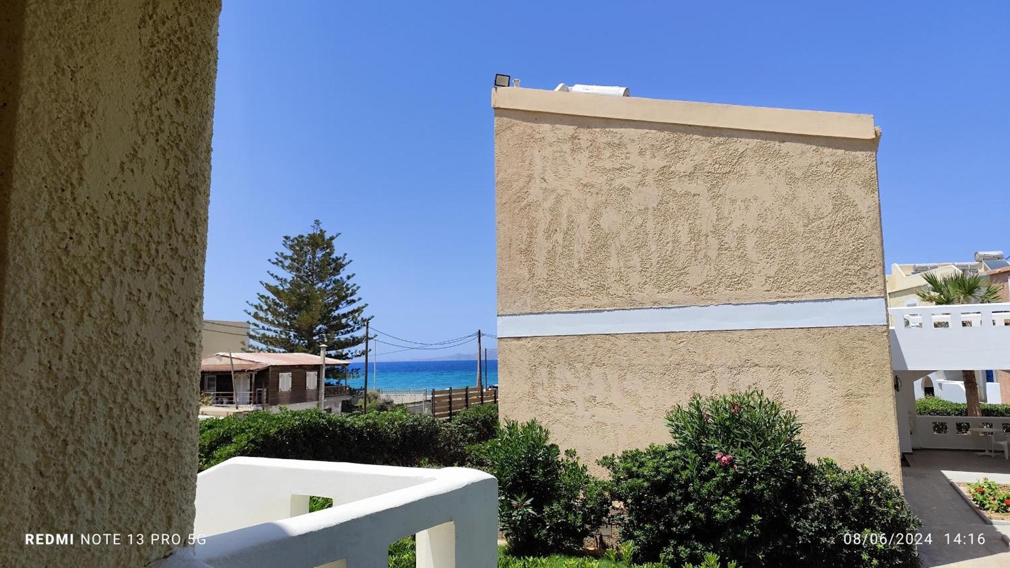 Niros Beachfront Aparthotel Kokkini Hani Eksteriør bilde