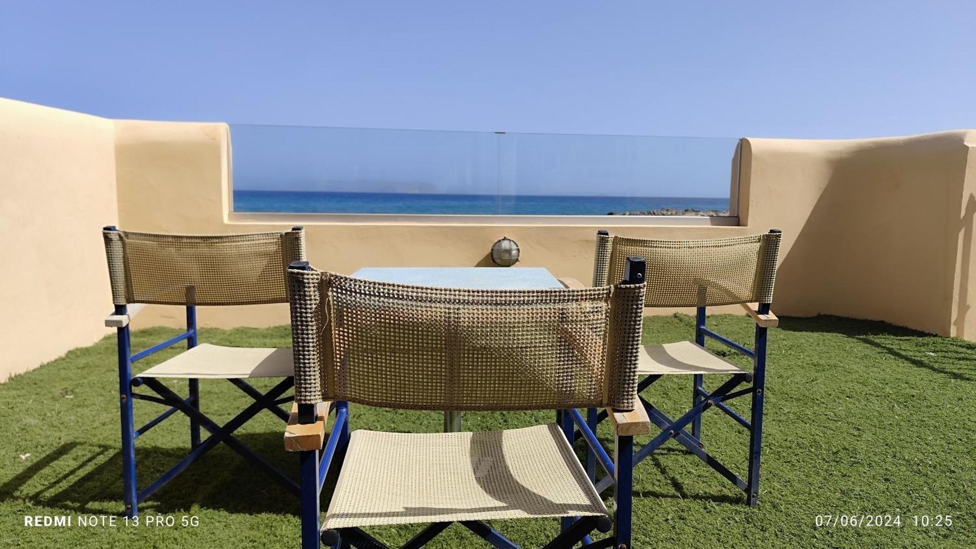 Niros Beachfront Aparthotel Kokkini Hani Eksteriør bilde