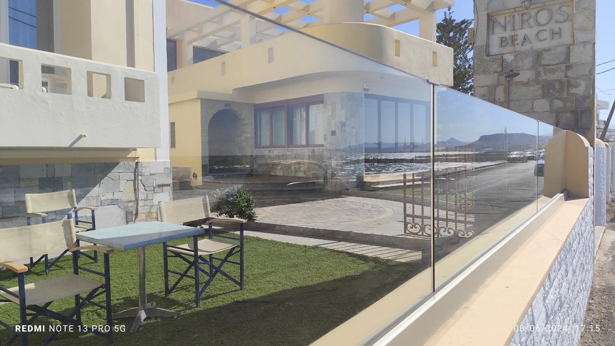 Niros Beachfront Aparthotel Kokkini Hani Eksteriør bilde