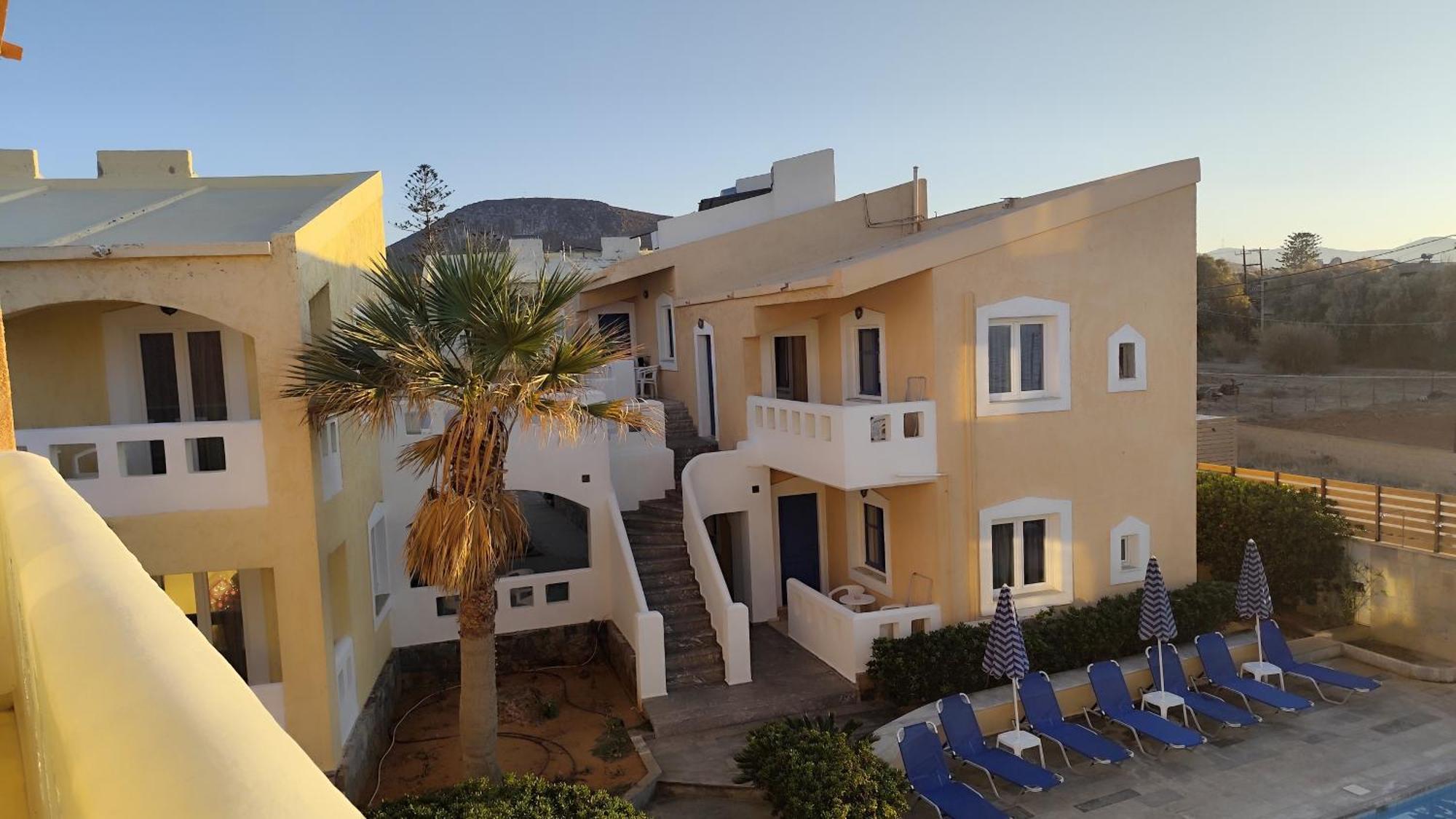 Niros Beachfront Aparthotel Kokkini Hani Eksteriør bilde