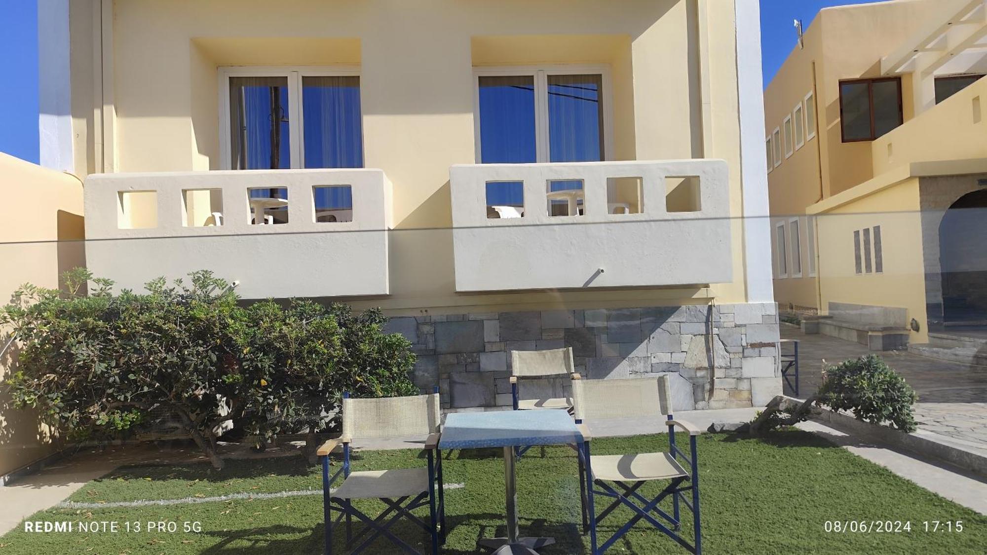 Niros Beachfront Aparthotel Kokkini Hani Eksteriør bilde